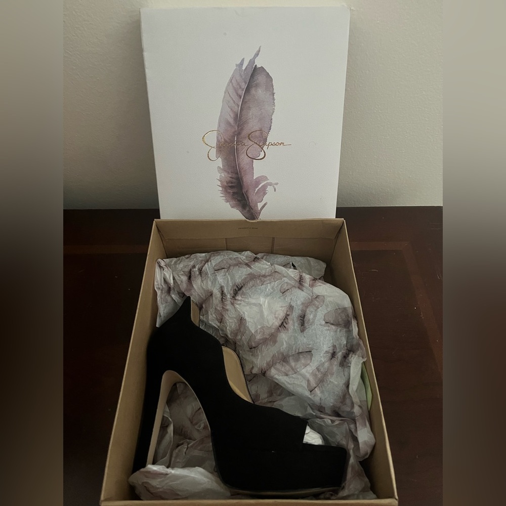 Jessica Simpson Peep Toe Pumps - Picture 5 of 8
